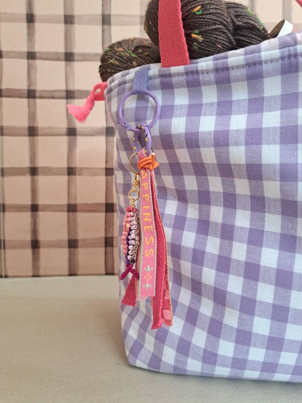 Bagcharm met steekmarkeerders vis Lila