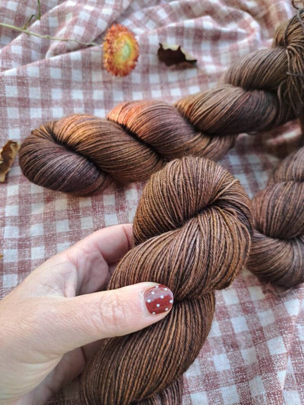 BFL sock 'Dark Cedar' 💚