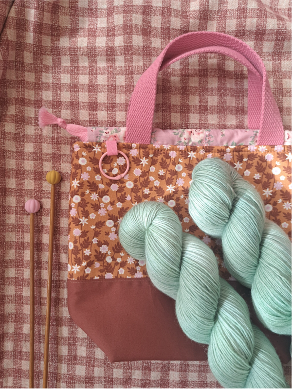 BFL sock 'Hidden Path' 💚