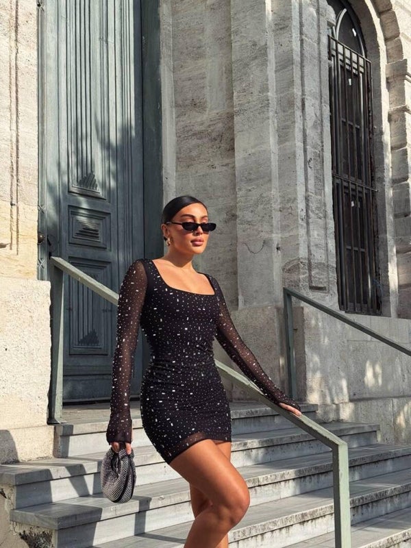 Fustan i Zi i shkurter me gur 1409