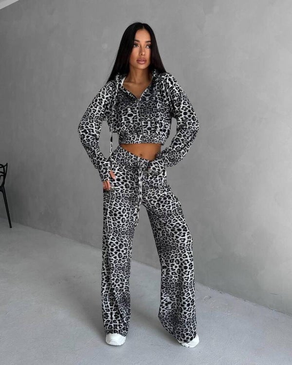 KOSTUM LEOPARD ME TUTA DHE XHAKETE ZI ME GRI 1363