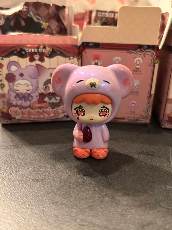 Qubii - Animal Castle: Crying Bear