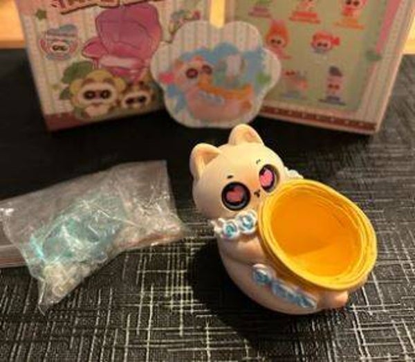 Emotional Siamese Cat + Energy Crystal no.1