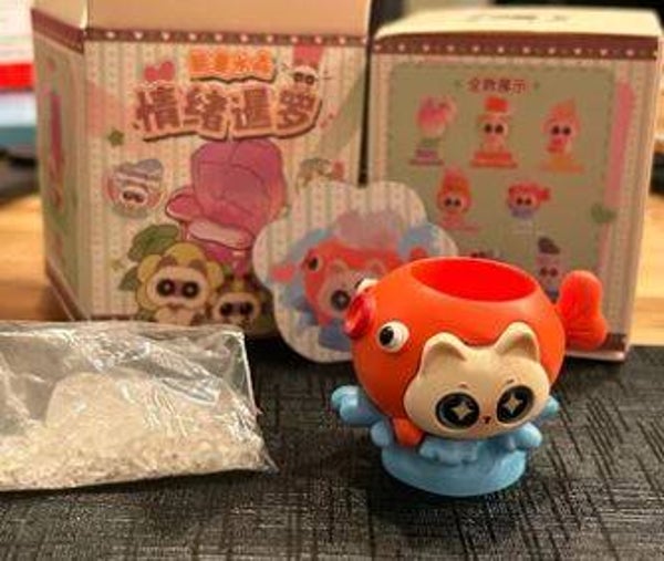 Emotional Siamese Cat + Energy Crystal no.2