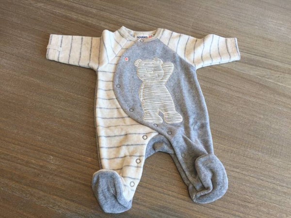 Noukie's - Pyjama uit velours ecru/grijs