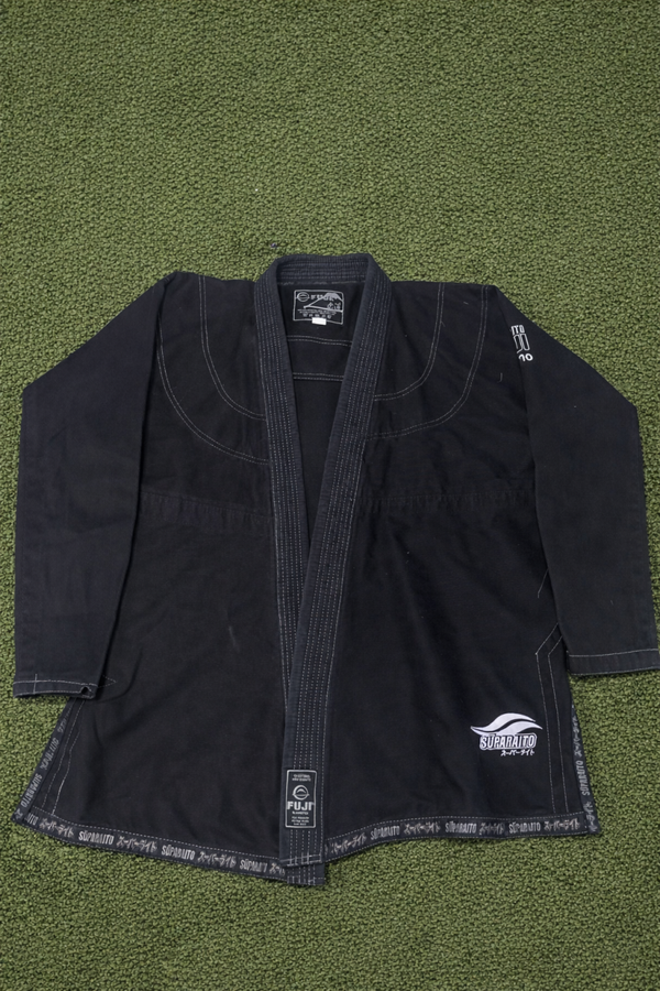 Fuji Suparaito Gi