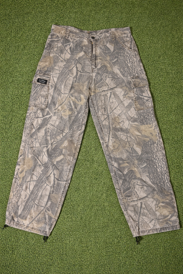 Spartan Outdoors Camo Cargo Pants