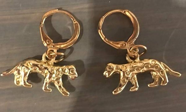 tiger earrings gold