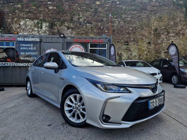 Toyota Corolla 1.8 Petrol/Hybrid Luna 2021 ( 212 )