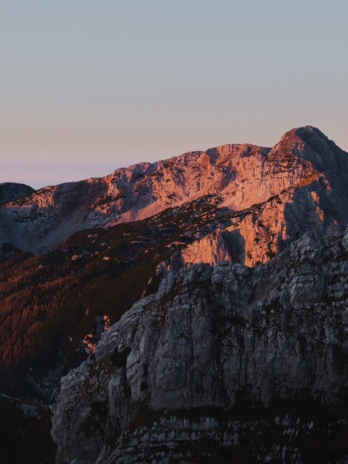 Wandelaars op de top van de Triglav, de hoogste berg van Slovenië