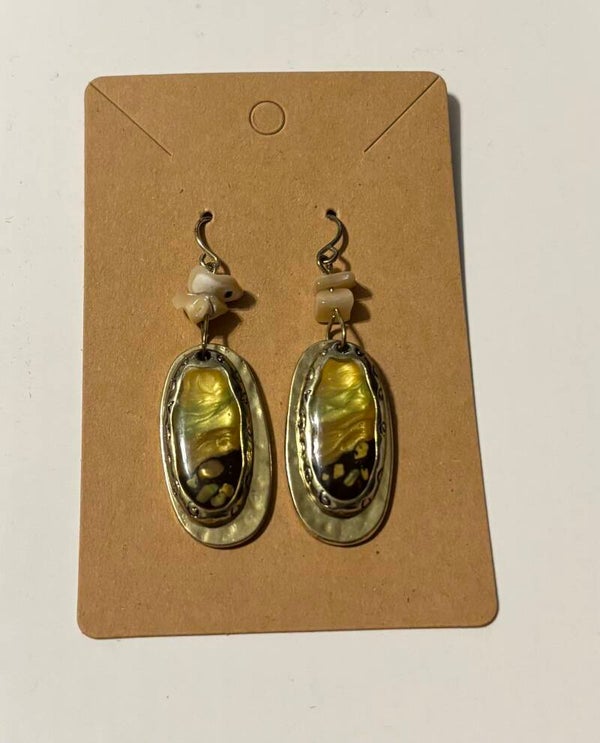 Abalone Pierced Earrings