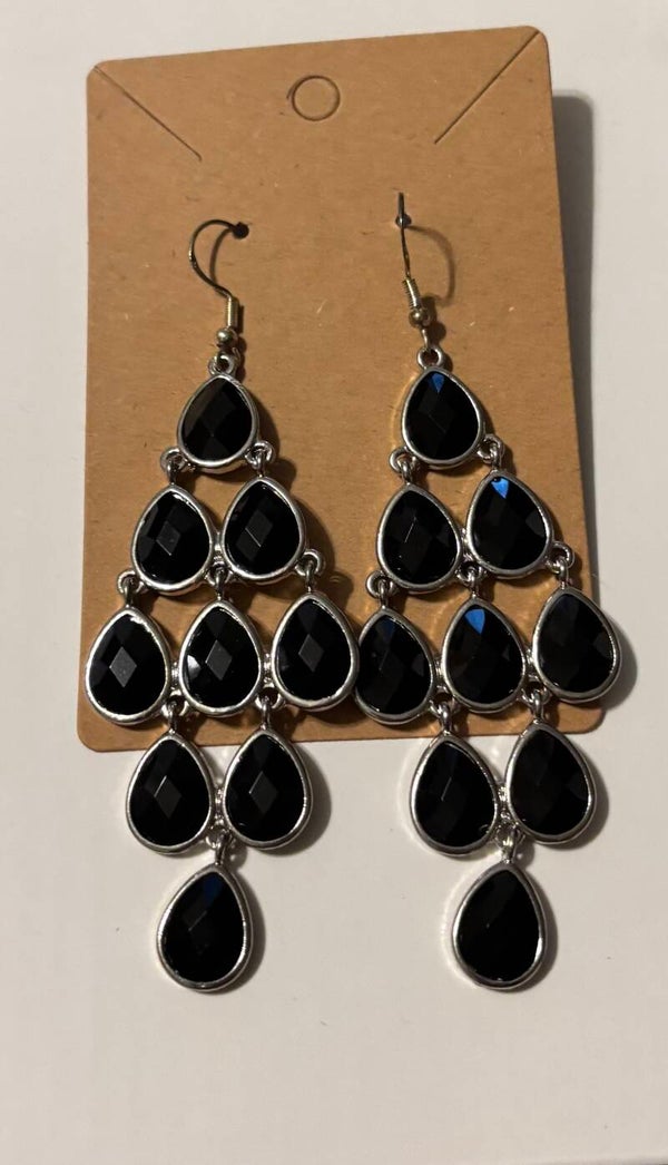 Black Dangling Earrings