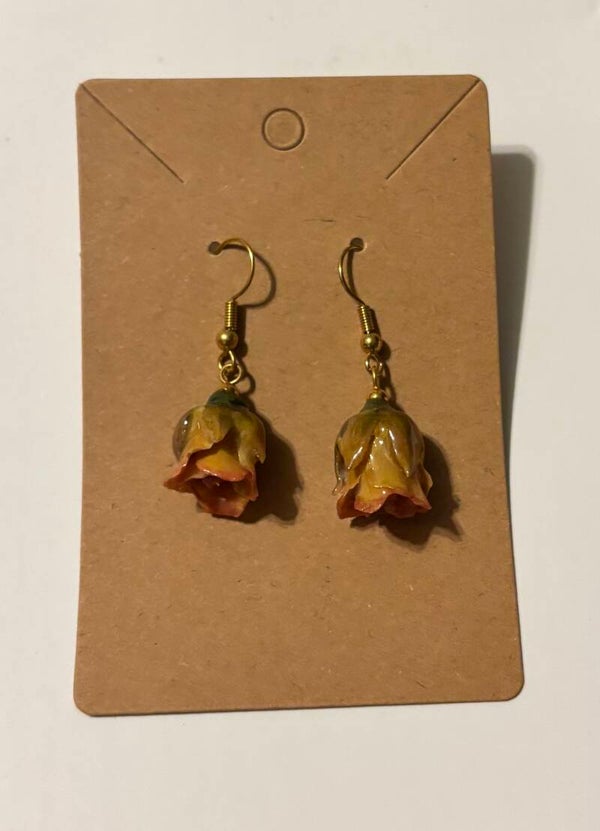 Vintage Dangling Rose Earrings