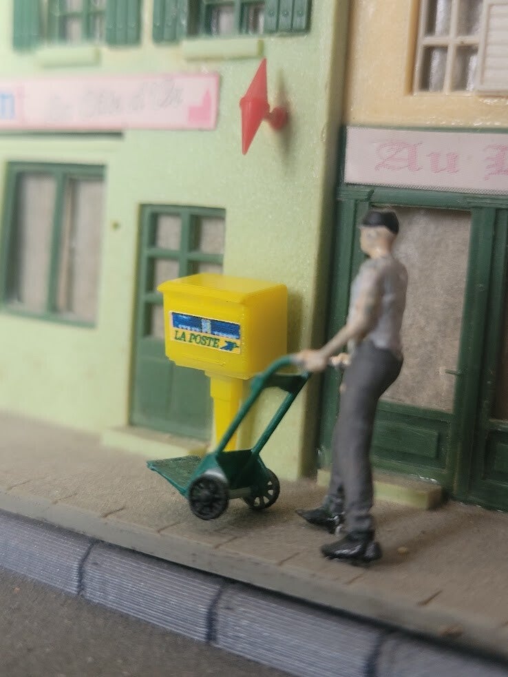 Boite a lettre de la Poste 1990 a aujourd'hui