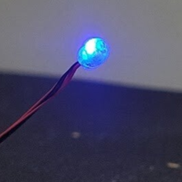 gyrophare BLEU-ROUGE-ORANGE en 5v