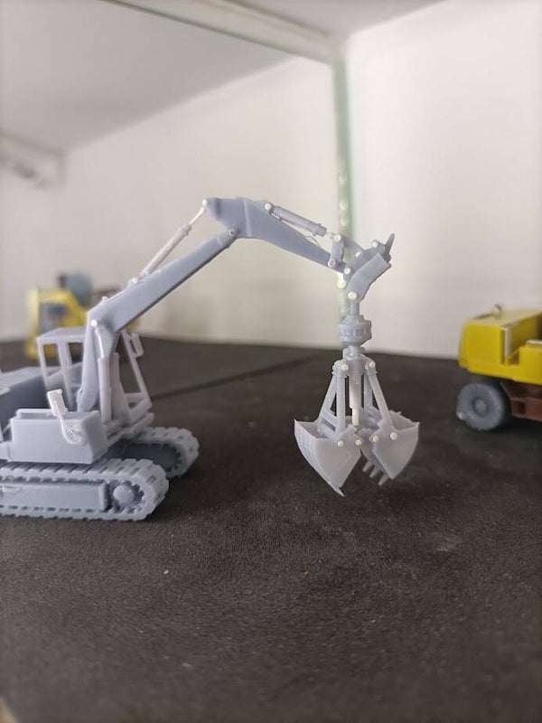 Benne preneuse avec attache rapide et rotatif pour Case 688