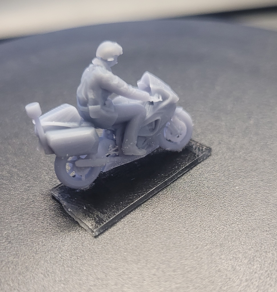 Motard Gendarmerie en patrouille