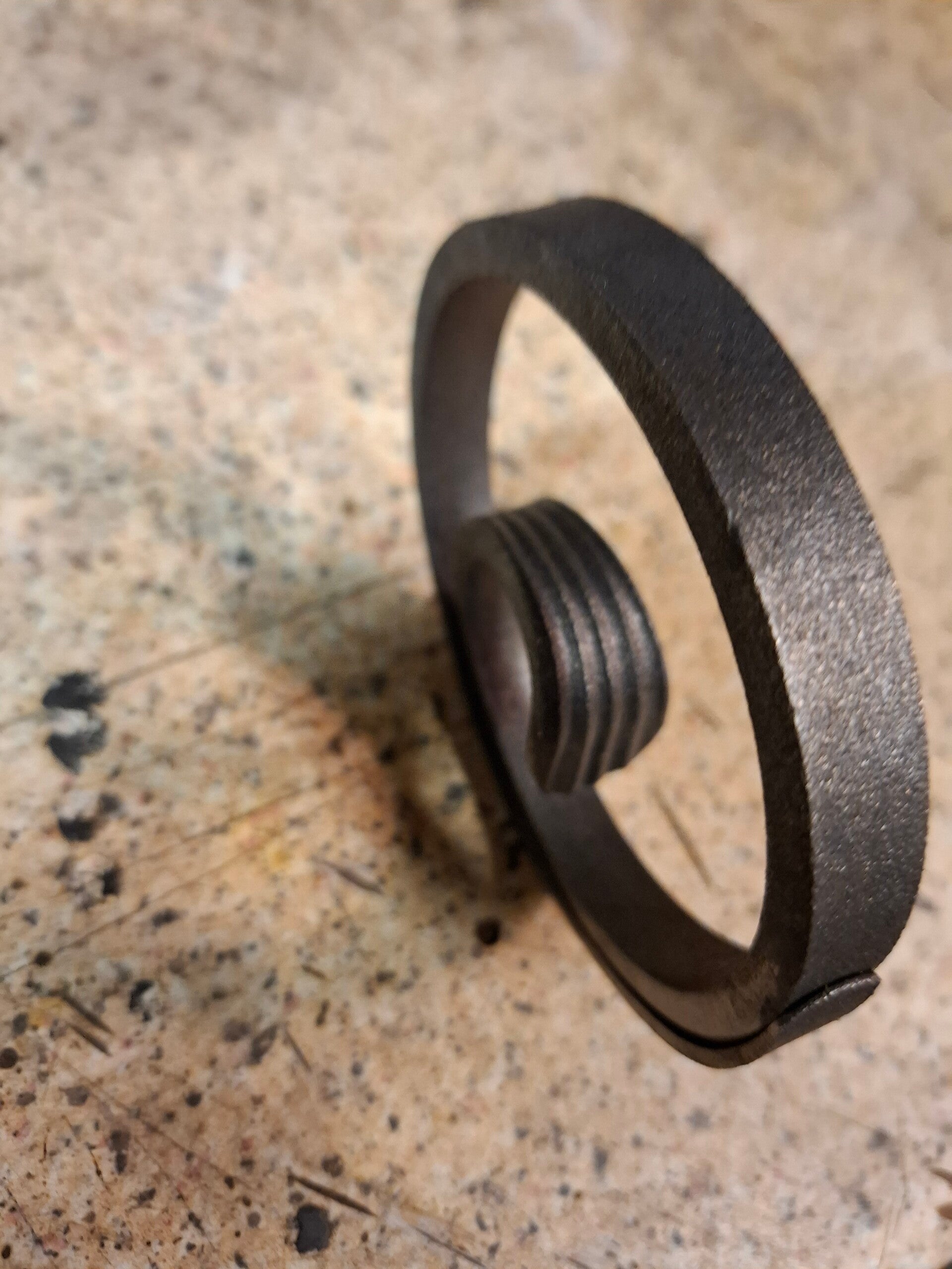 Circle With Fishtail End