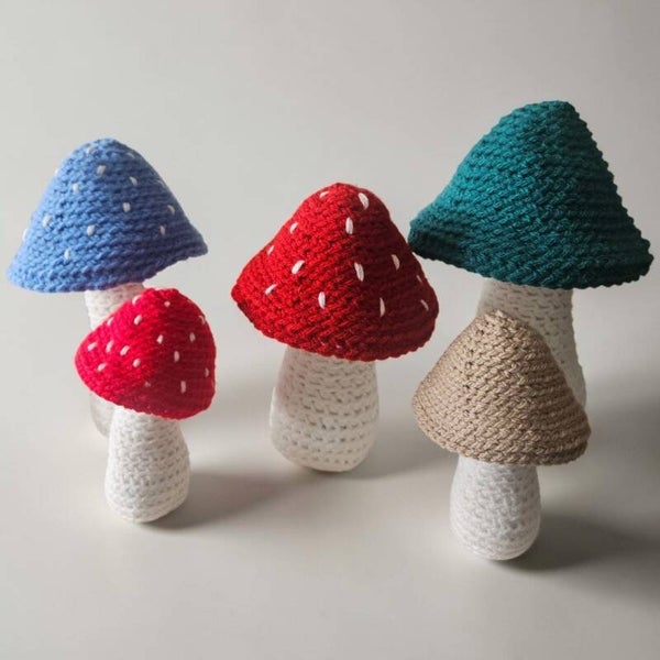 Lot de champignons au crochet