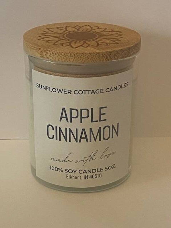 Apple Cinnamon - Available in 5oz or 8oz