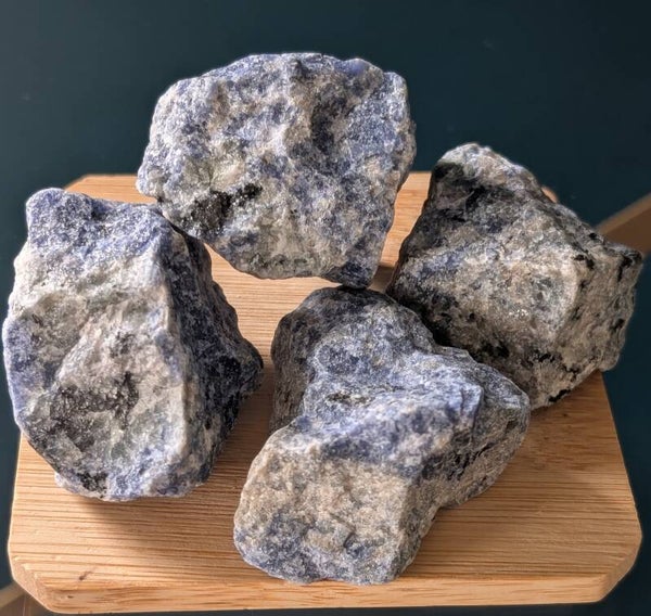 Sodalite raw