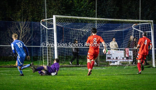 Cwmamman United v Dafen Welfare 17.10.25