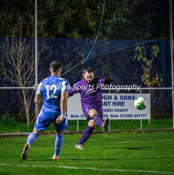 Cwmamman United v Dafen Welfare 17.10.25