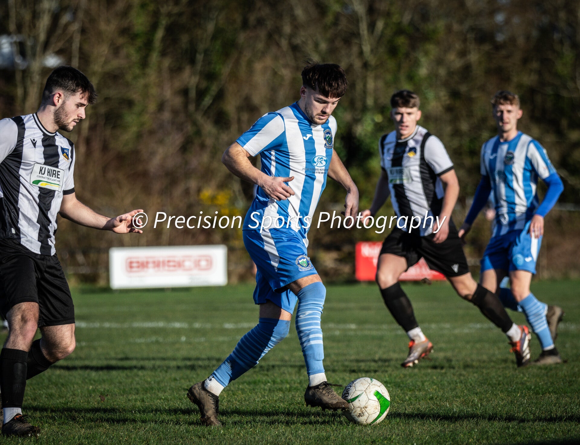 Garden Village v Cwmamman United 27.12.25