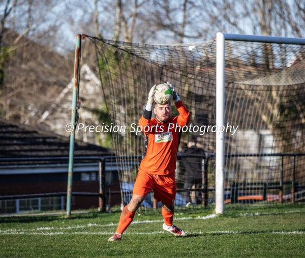 Garden Village v Cwmamman United 27.12.25