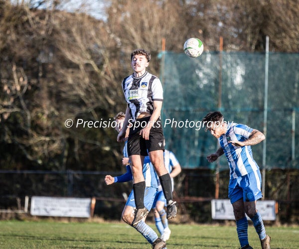 Garden Village v Cwmamman United 27.12.25