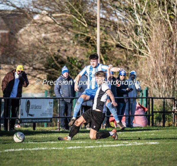 Garden Village v Cwmamman United 27.12.25