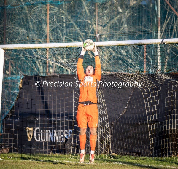 Garden Village v Cwmamman United 27.12.25