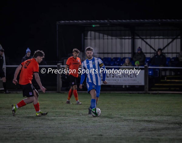 Cwmamman United v Llandarcy 2.1.26