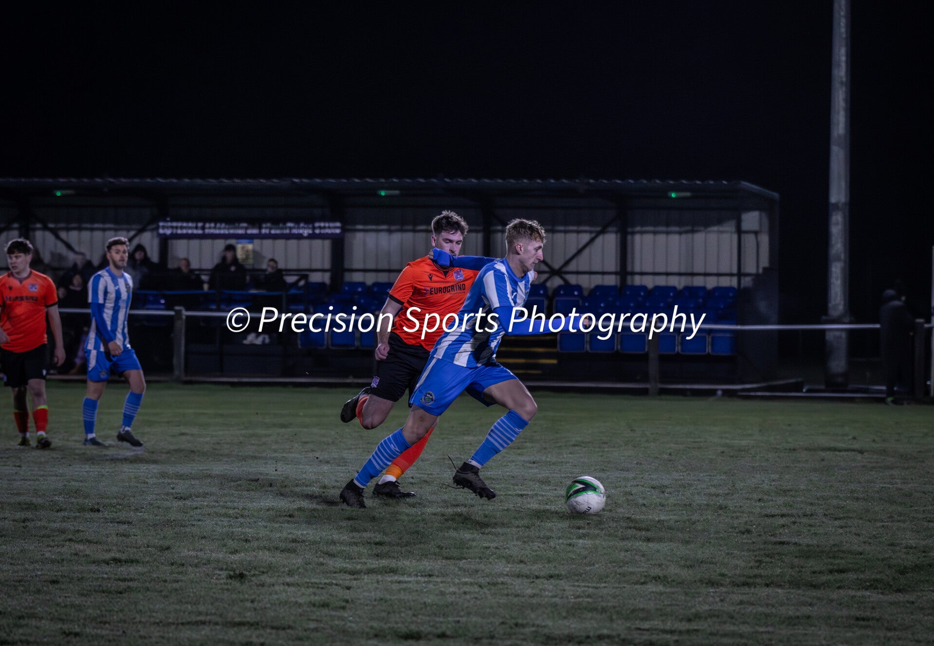 Cwmamman United v Llandarcy 2.1.26