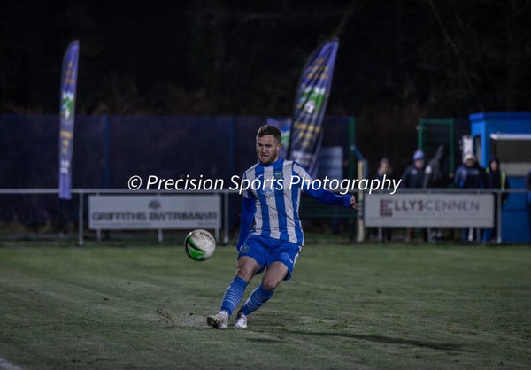 Cwmamman United v Llandarcy 2.1.26