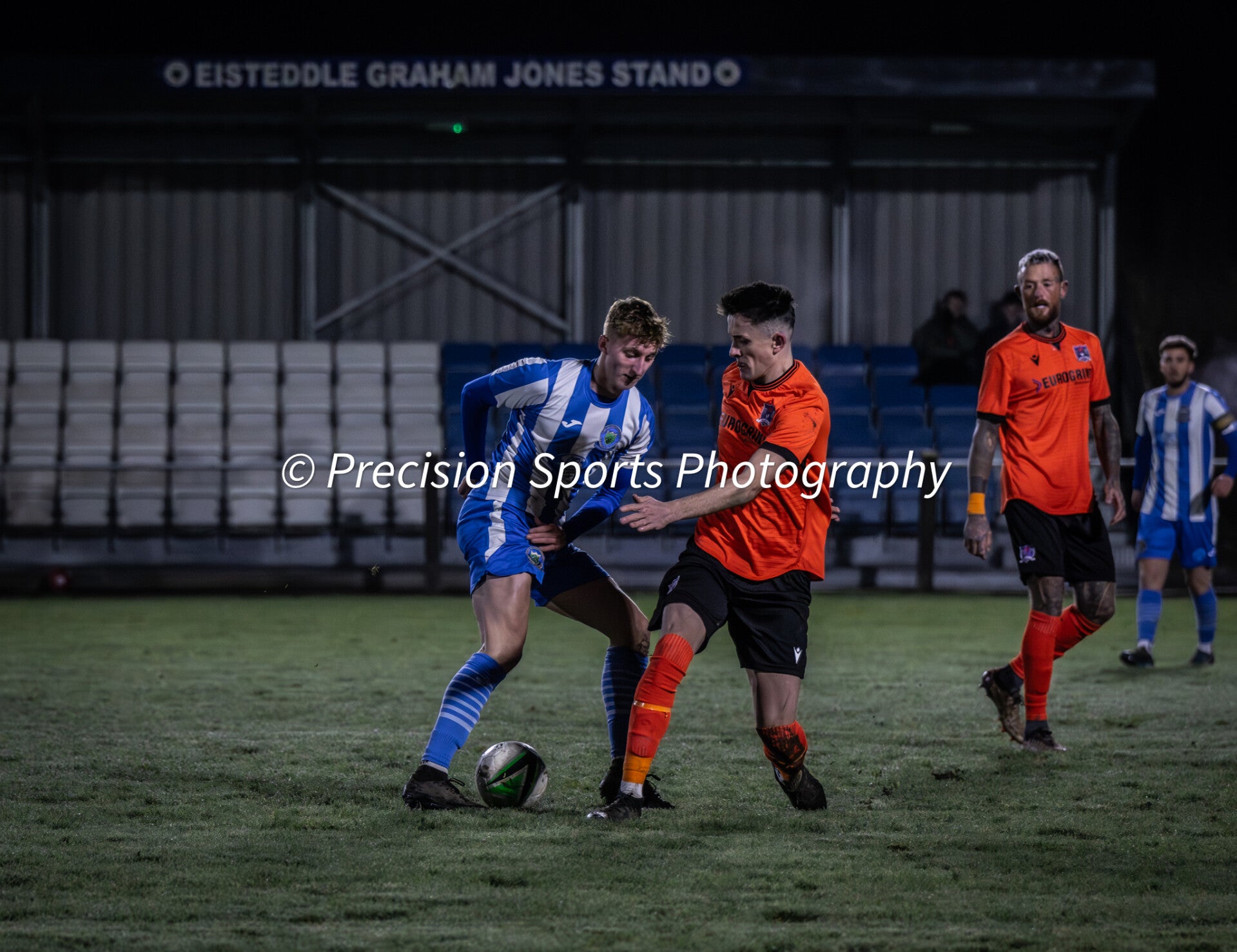 Cwmamman United v Llandarcy 2.1.26