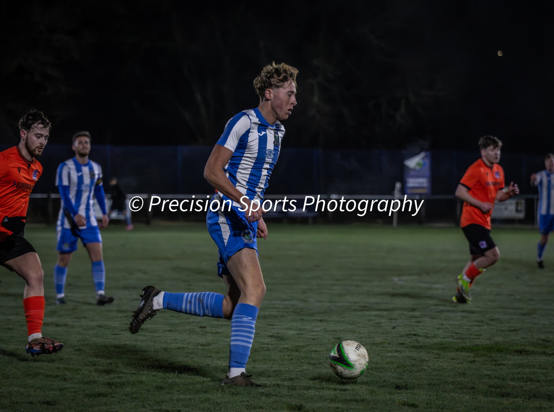 Cwmamman United v Llandarcy 2.1.26