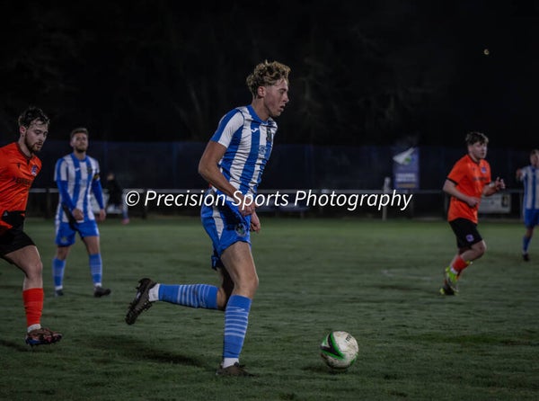 Cwmamman United v Llandarcy 2.1.26