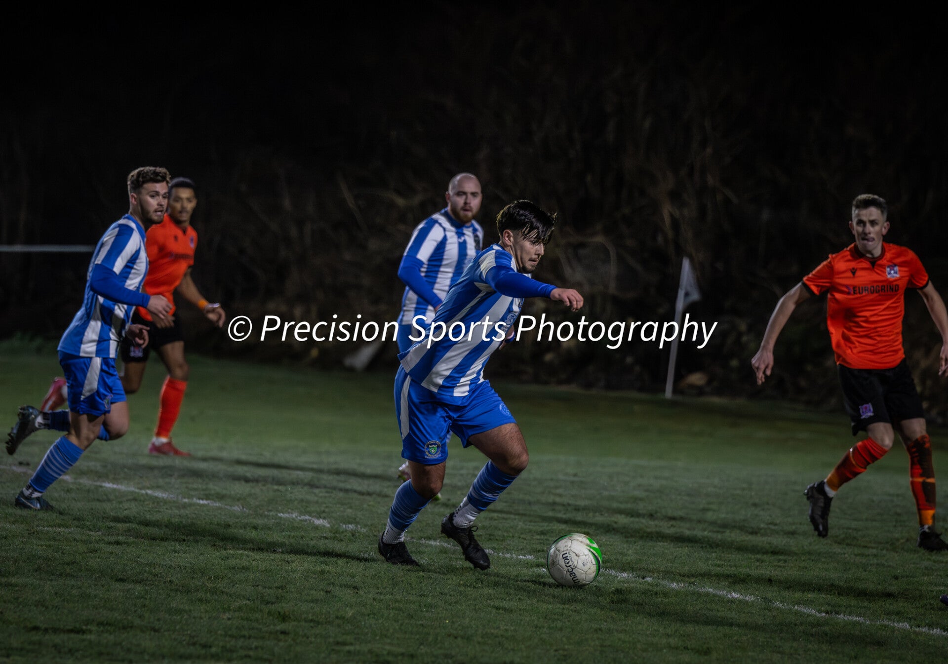 Cwmamman United v Llandarcy 2.1.26