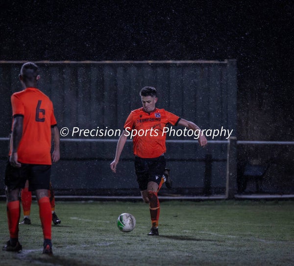 Cwmamman United v Llandarcy 2.1.26