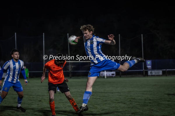 Cwmamman United v Llandarcy 2.1.26