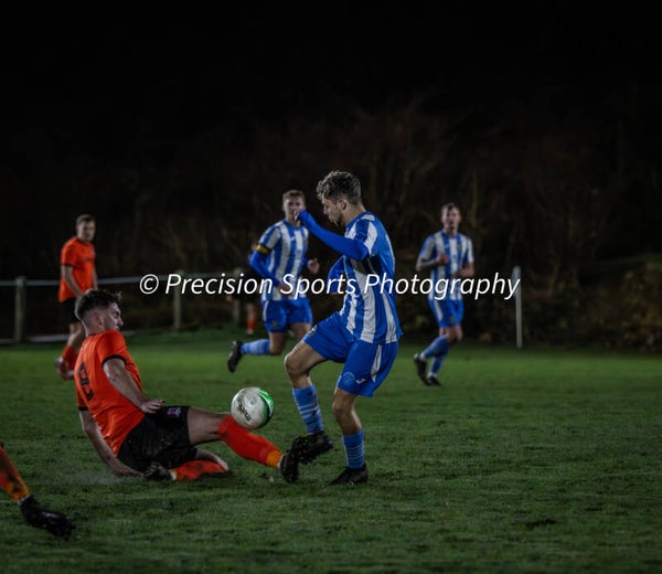 Cwmamman United v Llandarcy 2.1.26