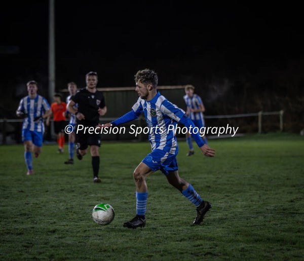 Cwmamman United v Llandarcy 2.1.26