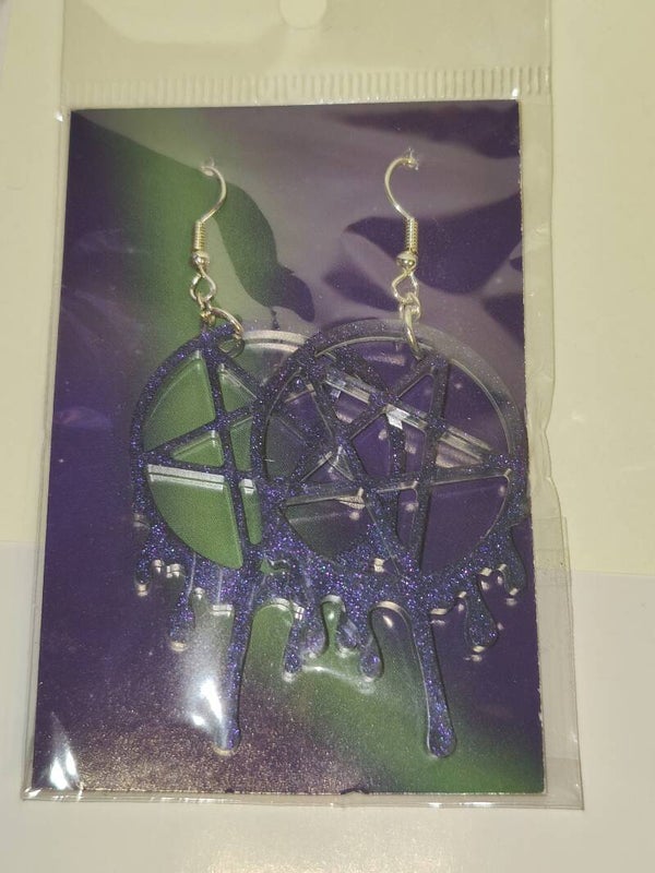 Korvakorut - Melting pentagram