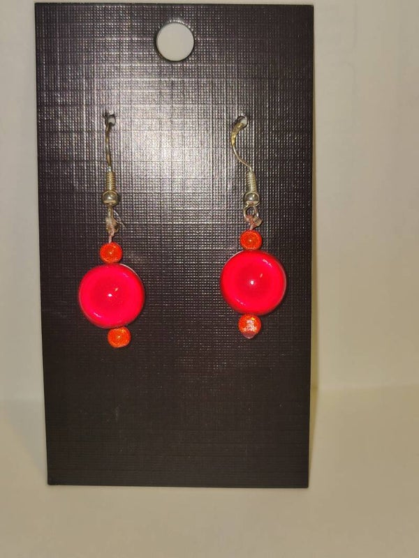 Korvakorut - punaiset helemet