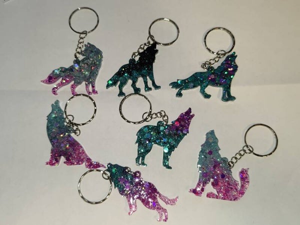 turkoosi-pinkki susi avaimenperä (random)