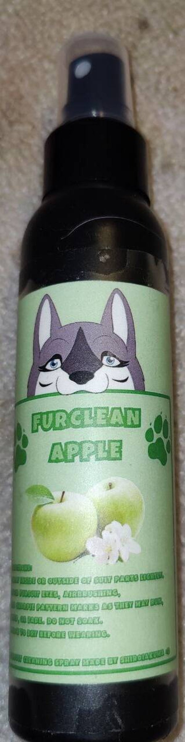 Furclean fursuitsuihke 100ml - Omena