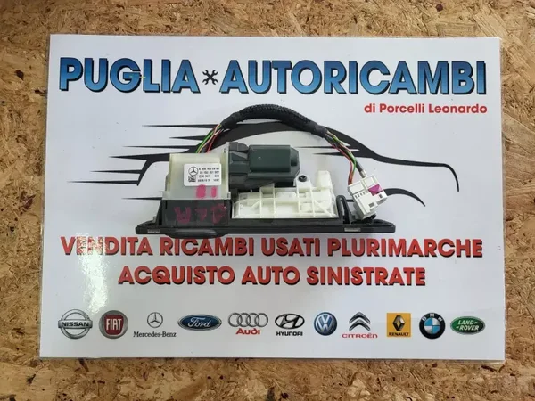 MANIGLIA ORIGINALE ESTERNA POSTERIORE MERCEDES-BENZ A1667500993