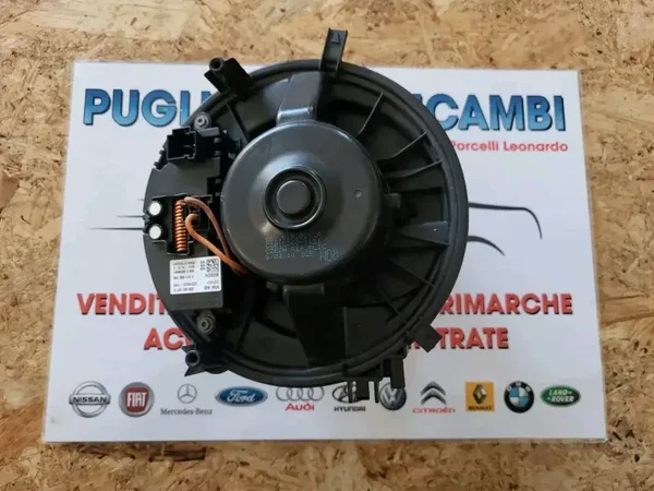 VENTOLA ABITACOLO PER GOLF 7/A3/Q2/TIGUAN/LEON 5Q1819021A