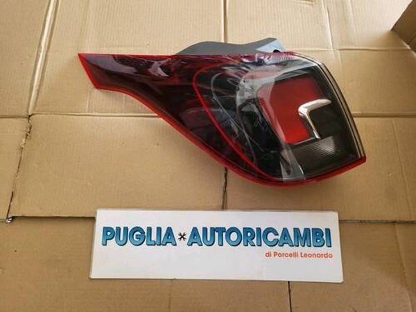 FARO FANALE POSTERIORE SINISTRO SX PARTE ESTERNA OPEL CROSSLAND X 39137519